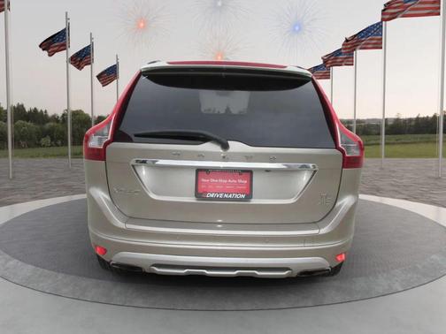 Seashell Metallic 2016 Volvo XC60 T5 Premier