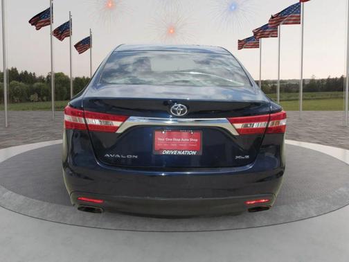 Nautical Blue Metallic 2013 Toyota Avalon XLE