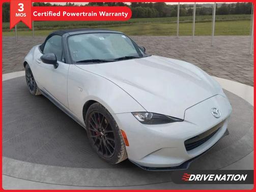 White 2016 Mazda MX-5 Miata Club