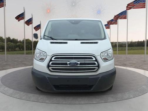 Oxford White 2018 Ford Transit-350 XLT