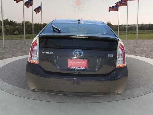 Winter Gray Metallic 2015 Toyota Prius Three