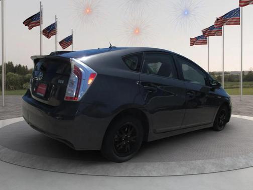 Winter Gray Metallic 2015 Toyota Prius Three