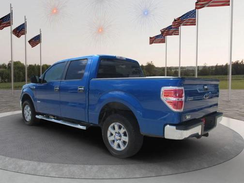 Blue 2013 Ford F-150 XLT