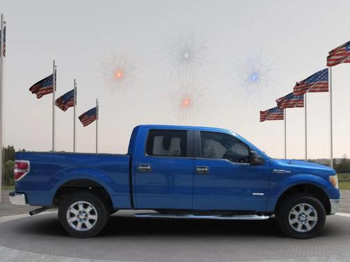 Blue 2013 Ford F-150 XLT