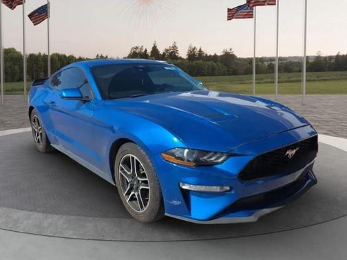 2021 Ford Mustang EcoBoost
