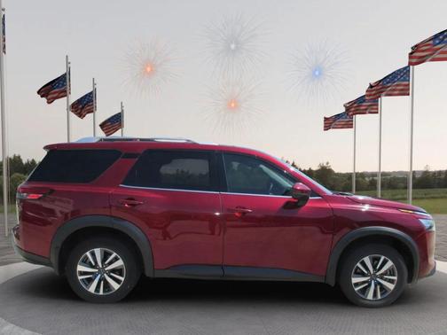 Red 2024 Nissan Pathfinder SL 4WD