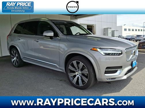 Silver Dawn Metallic 2023 Volvo XC90 B6 Ultimate 7-Seater