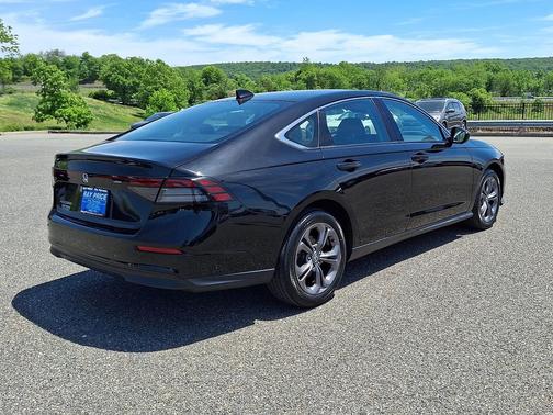 Crystal Black Pearl - BK 2023 Honda Accord EX