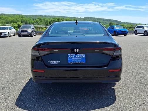 Crystal Black Pearl - BK 2023 Honda Accord EX