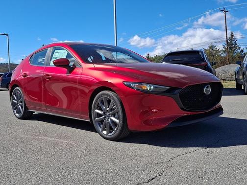 Soul Red Crystal Metallic 2026 Mazda Mazda3 FWD w/Preferred Package