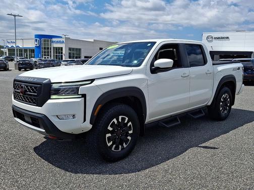Glacier White - QAK 2024 Nissan Frontier PRO-4X
