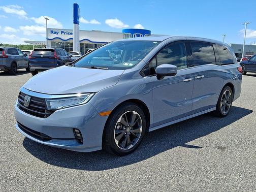Sonic Gray Pearl - GA 2024 Honda Odyssey Elite