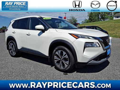 Pearl White Tricoat - QAB 2023 Nissan Rogue SV