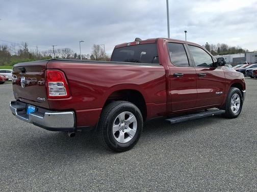 Delmonico Red Pearlcoat 2023 RAM 1500 Big Horn/Lone Star