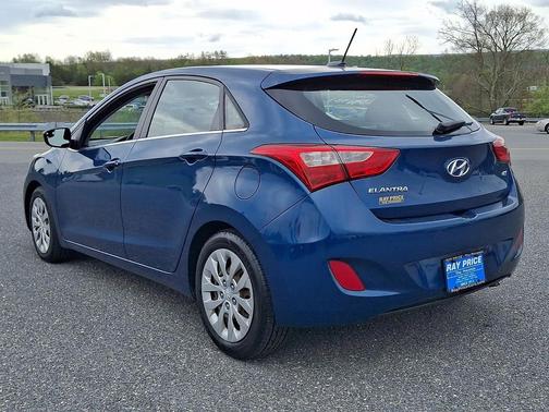 Windy Sea Blue 2016 Hyundai Elantra GT Base