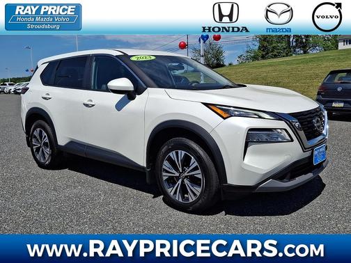 Pearl White Tricoat 2023 Nissan Rogue SV