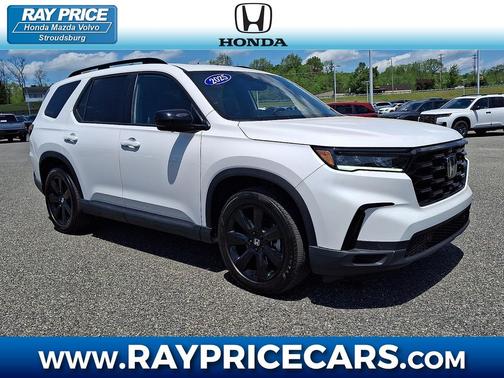Platinum White Pearl - WX 2025 Honda Pilot Black Edition