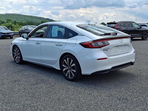 Platinum White Pearl 2024 Honda Civic EX-L