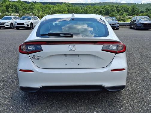 Platinum White Pearl 2024 Honda Civic EX-L