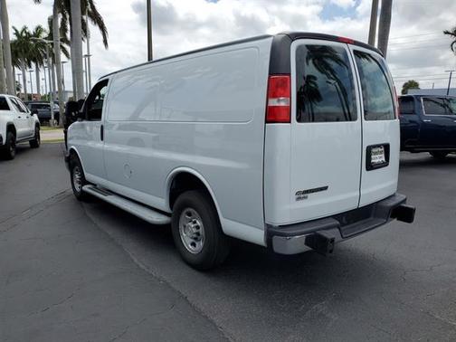 2022 Chevrolet Express 2500 RWD 2500 Regular Wheelbase WT