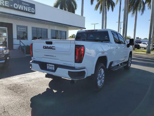 2022 GMC Sierra 2500 Denali