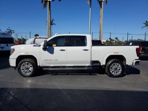 2022 GMC Sierra 2500 Denali