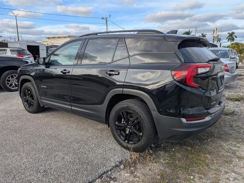 2022 GMC Terrain AWD AT4