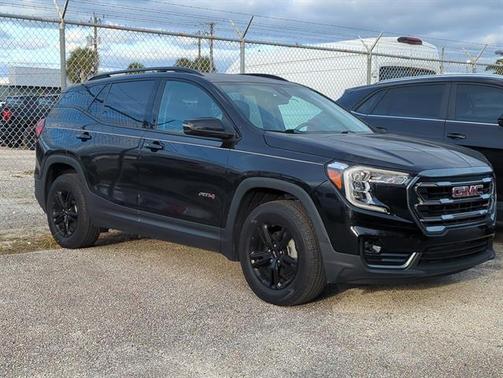 2022 GMC Terrain AWD AT4