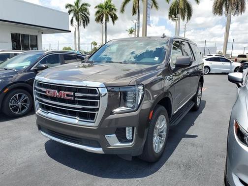 2021 GMC Yukon SLT
