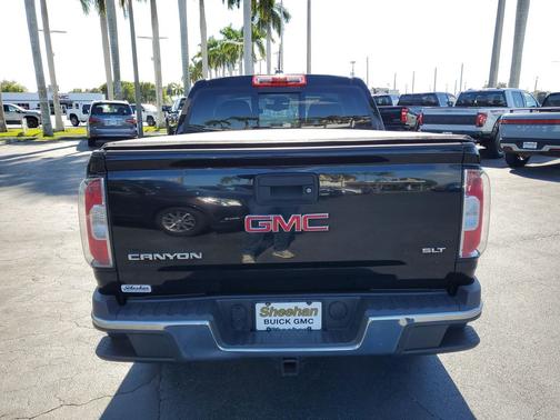 2016 GMC Canyon SLT