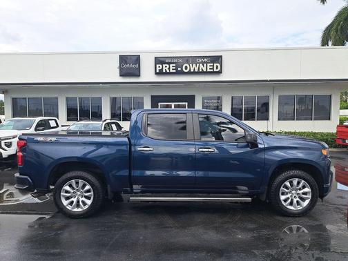 Northsky Blue Metallic 2021 Chevrolet Silverado 1500 Custom