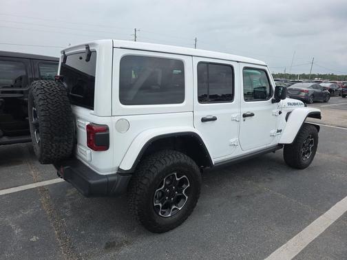 Bright White Clearcoat 2023 Jeep Wrangler 4xe Rubicon