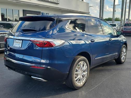 2023 Buick Enclave Premium FWD