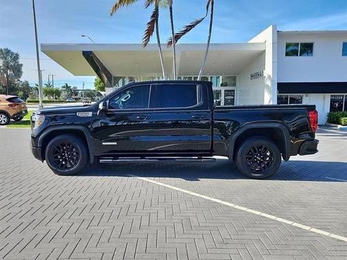 2022 GMC Sierra 1500 Elevation