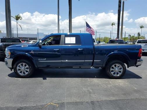 2022 RAM 2500 Limited Mega Cab 4x4 6'4' Box