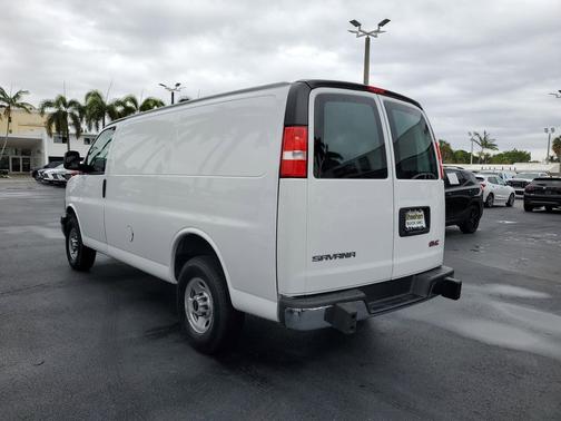 2024 GMC Savana 2500 Work Van