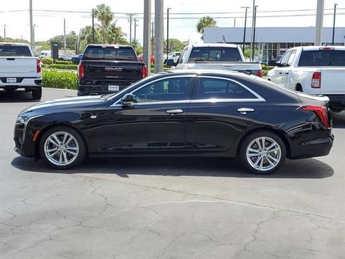 2023 Cadillac CT4 Luxury