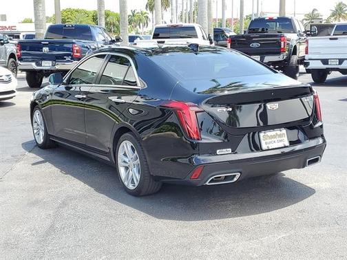 2023 Cadillac CT4 Luxury