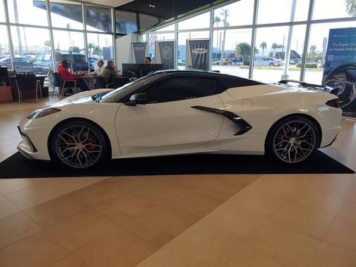 2023 Chevrolet Corvette Stingray w/3LT