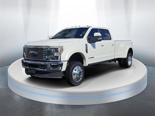 2022 Ford F-450 Lariat