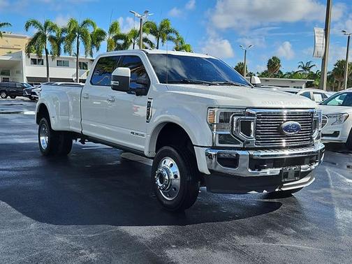 2022 Ford F-450 Lariat