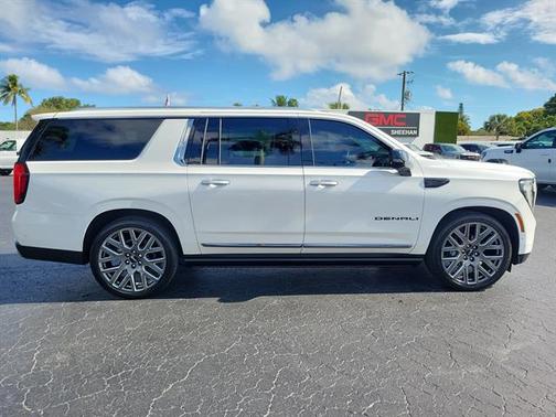 2025 GMC Yukon XL Denali Ultimate
