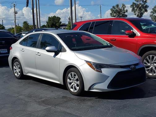 2021 Toyota Corolla LE