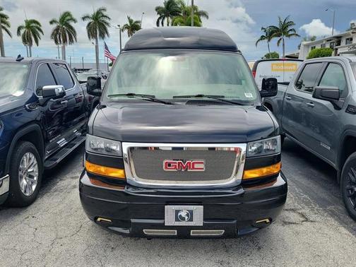 2020 GMC Savana 2500 Work Van
