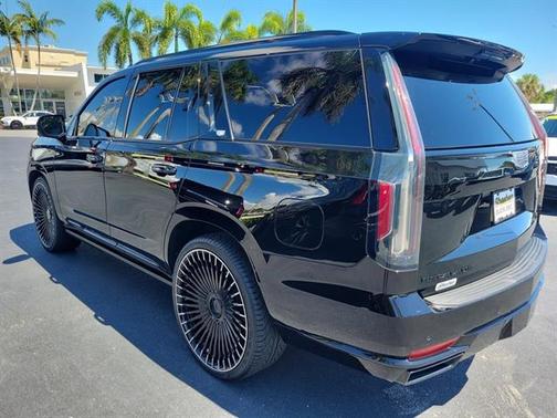 2023 Cadillac Escalade Sport Platinum