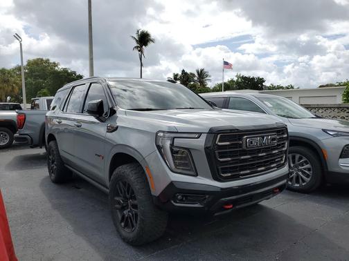 Sterling Metallic 2025 GMC Yukon 4WD AT4 Ultimate