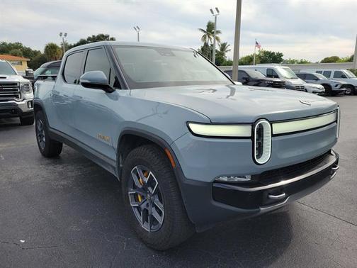 2022 Rivian R1T Adventure