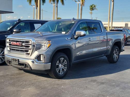 2022 GMC Sierra 1500 SLT