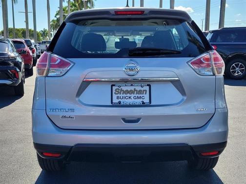 2016 Nissan Rogue S