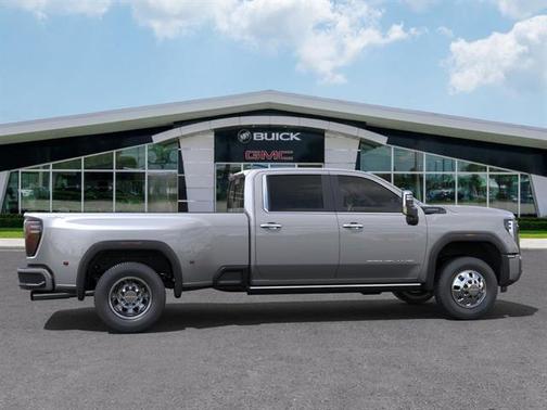 2025 GMC Sierra 3500 Denali